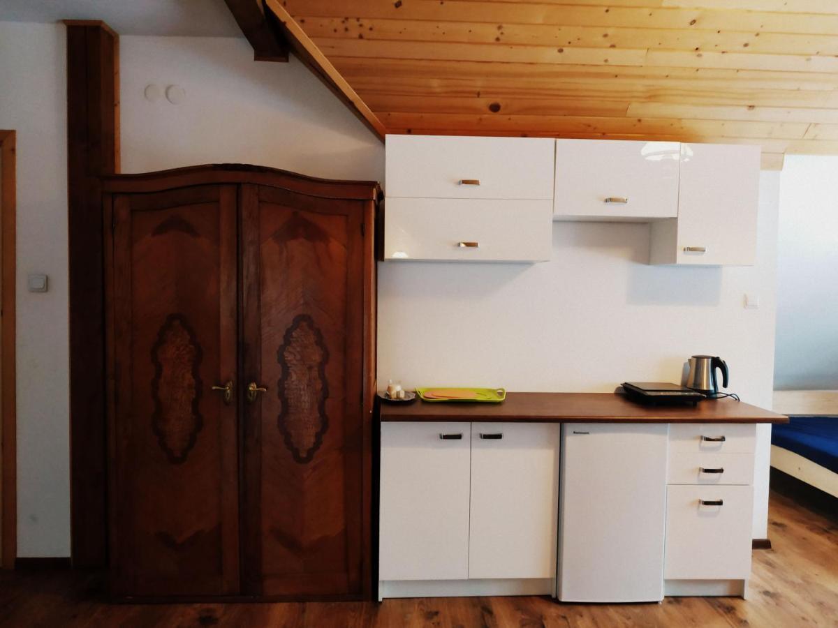 Domki Goralskie Przy Karczmie Szlachtowskiej Szlachtowa Esterno foto