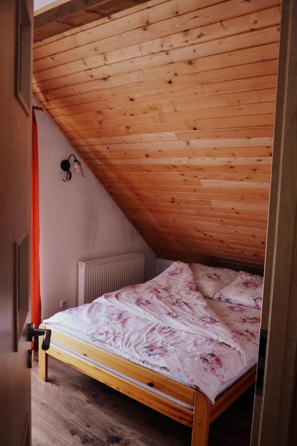 Domki Goralskie Przy Karczmie Szlachtowskiej Szlachtowa Esterno foto